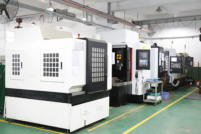 威唐工业跌404%成交额283亿元近5日主力净流入-434297万